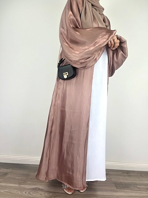 Abaya Aylin.