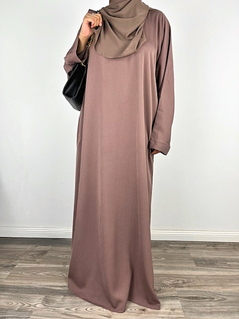 Abaya Nur.