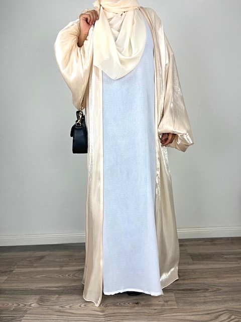 Abaya Aruna.